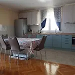 Torac * Kastela