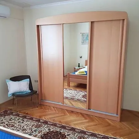 Apartman Torac